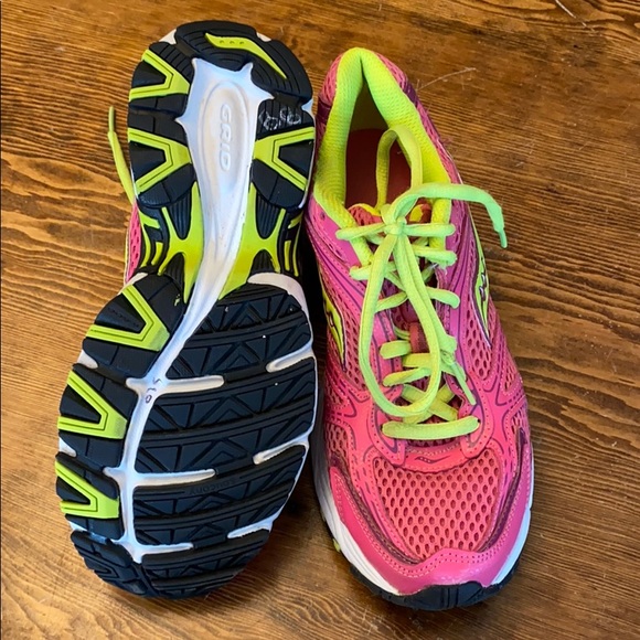 Saucony Oasis women's Running shoes - Picture 1 of 6